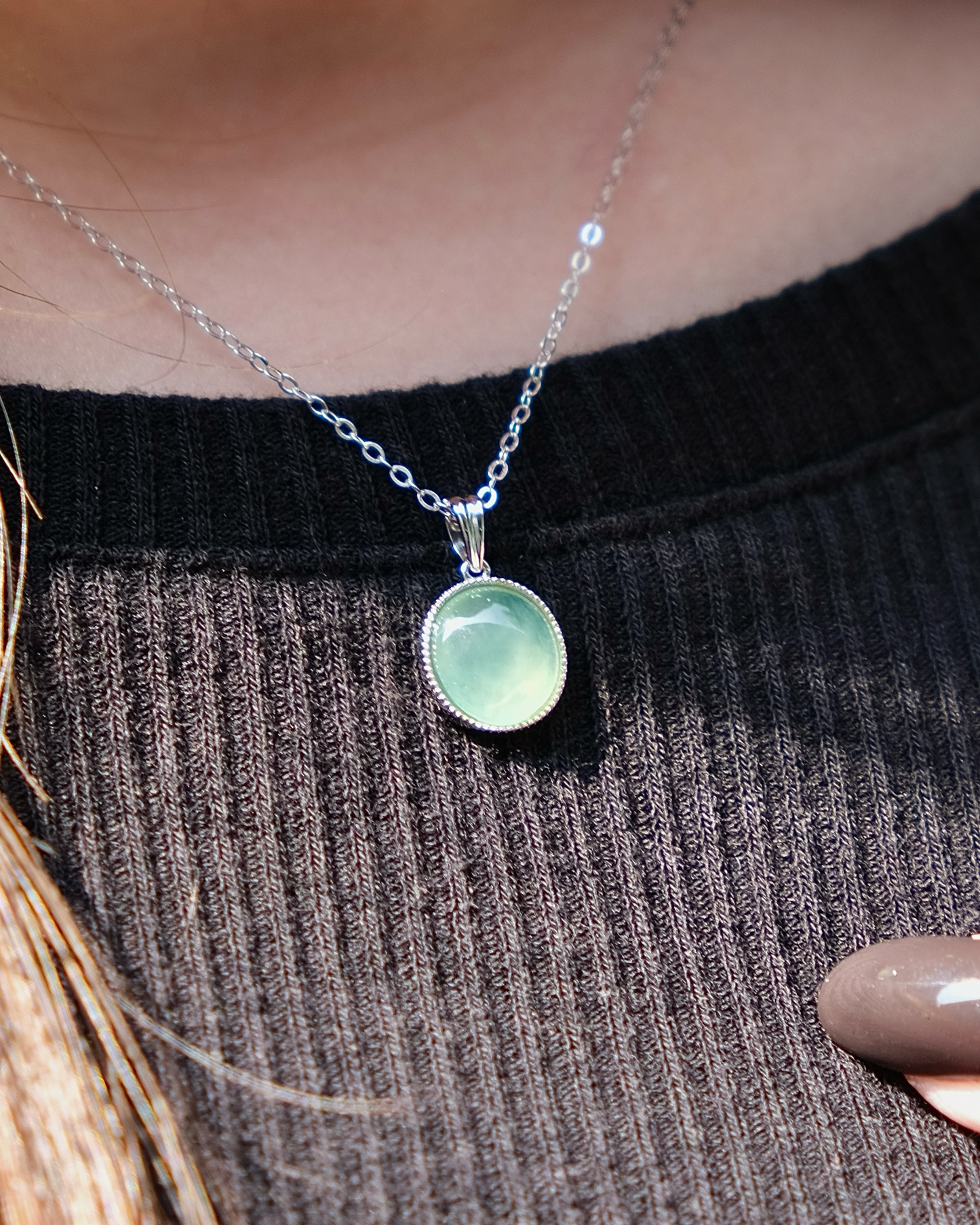 Soft Halo Pendant - Mist Green (18K Gold)