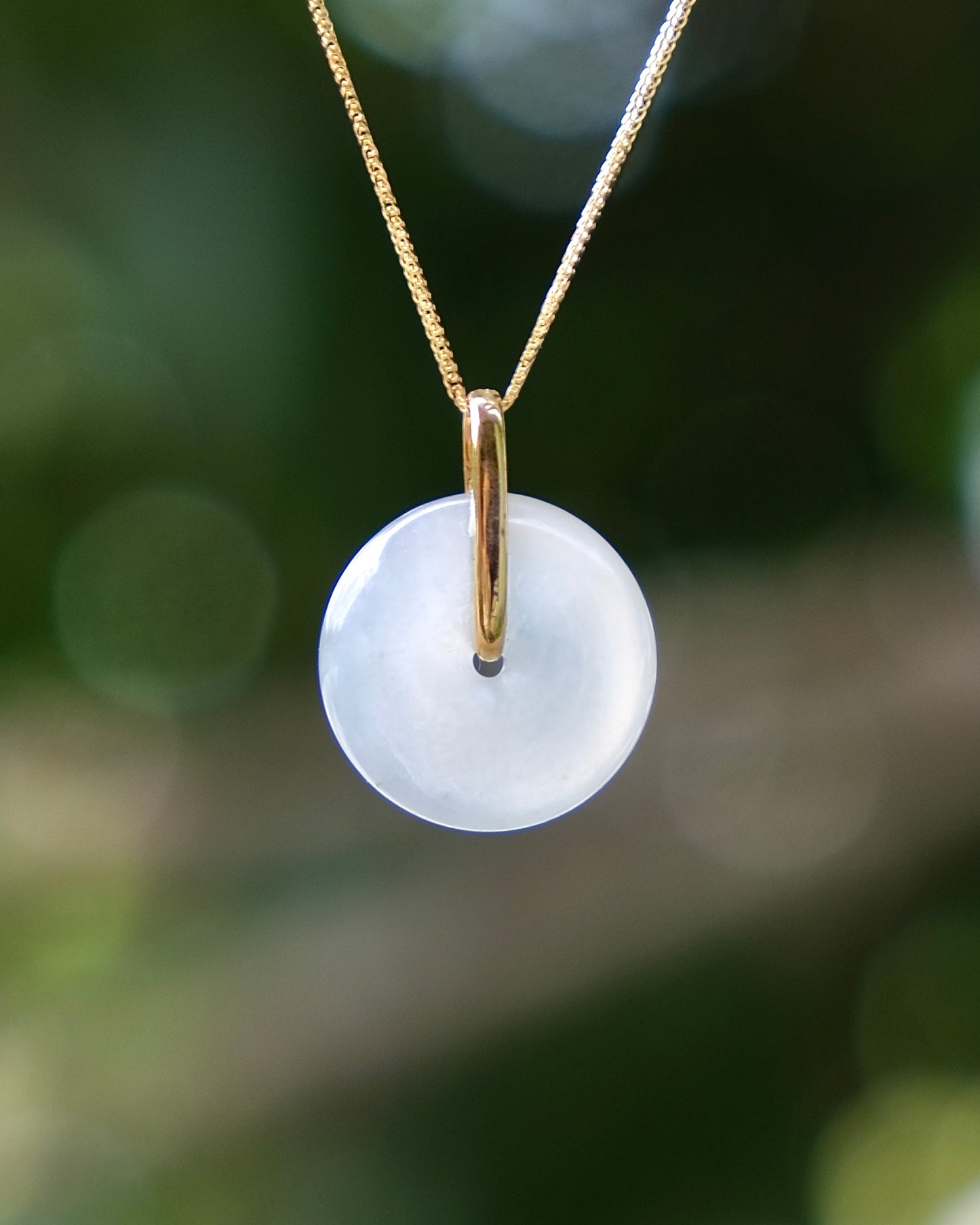 Aurelia White Jade Pi Pendant (18K Gold)