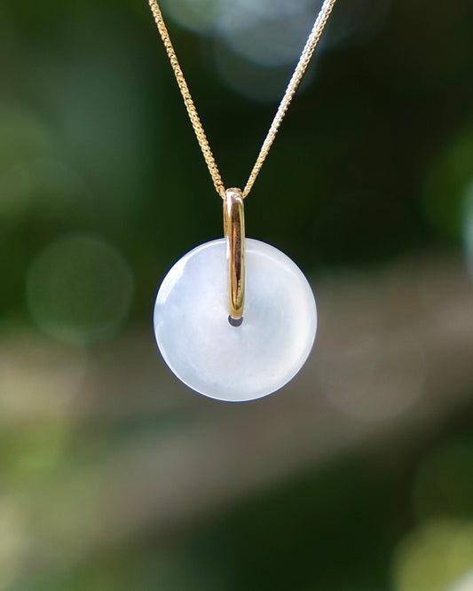Aurelia White Jade Pi Pendant (18K Gold)