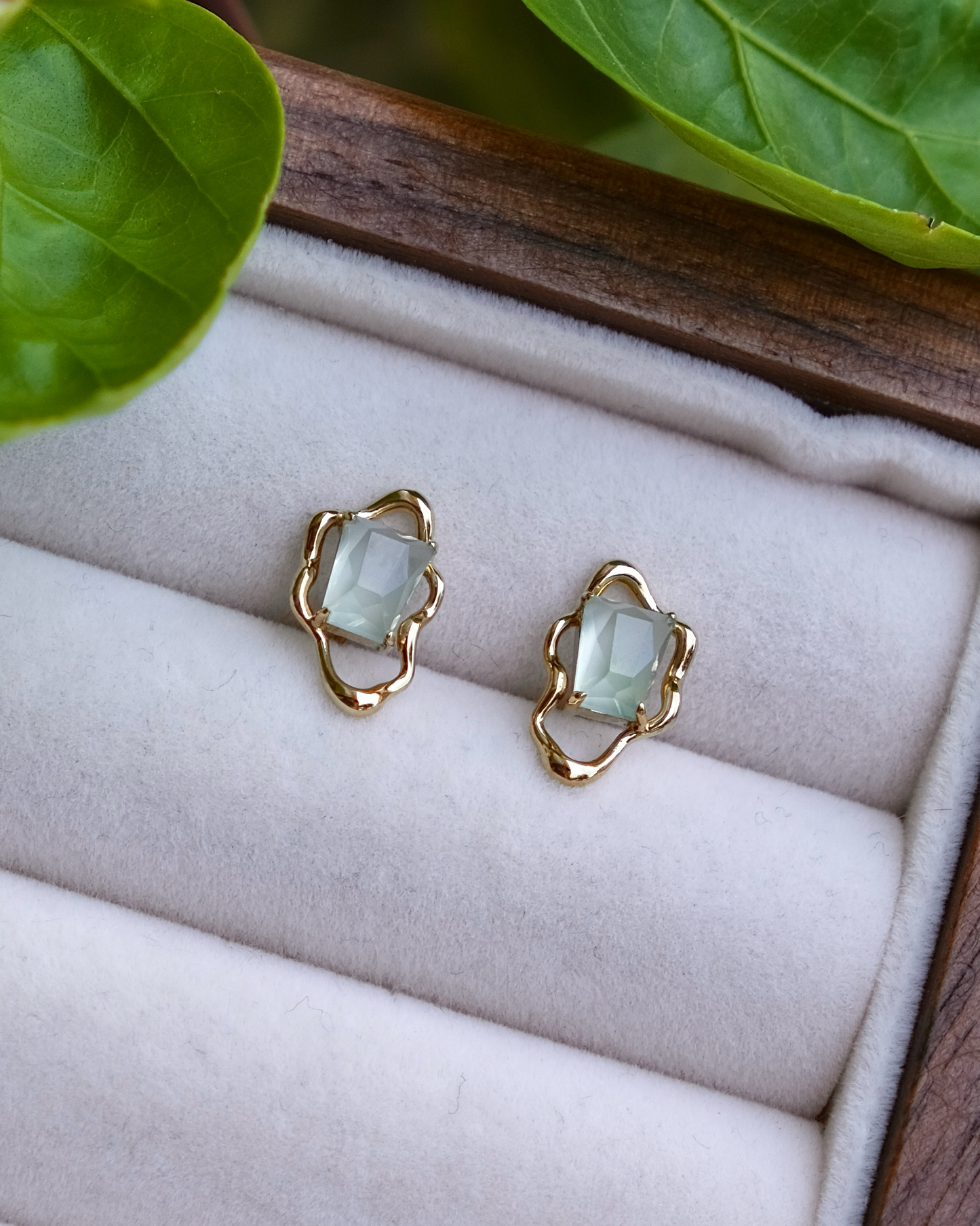 Éclat Frame - Jade Earrings (18K Gold)