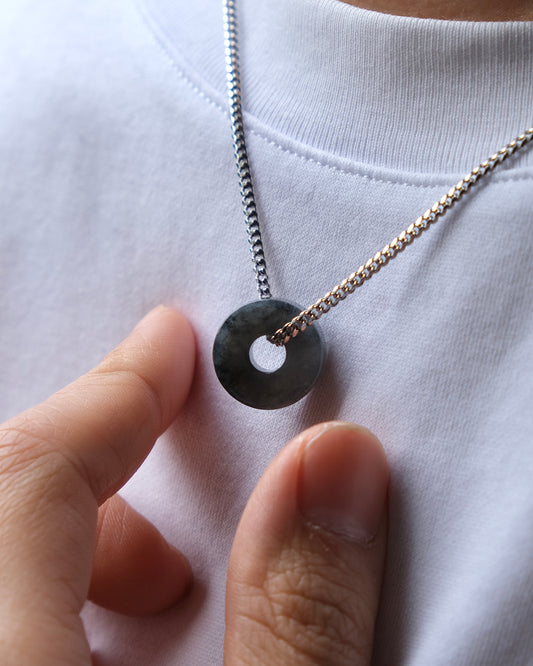 Mo Yun — Jade Necklace (Bold)