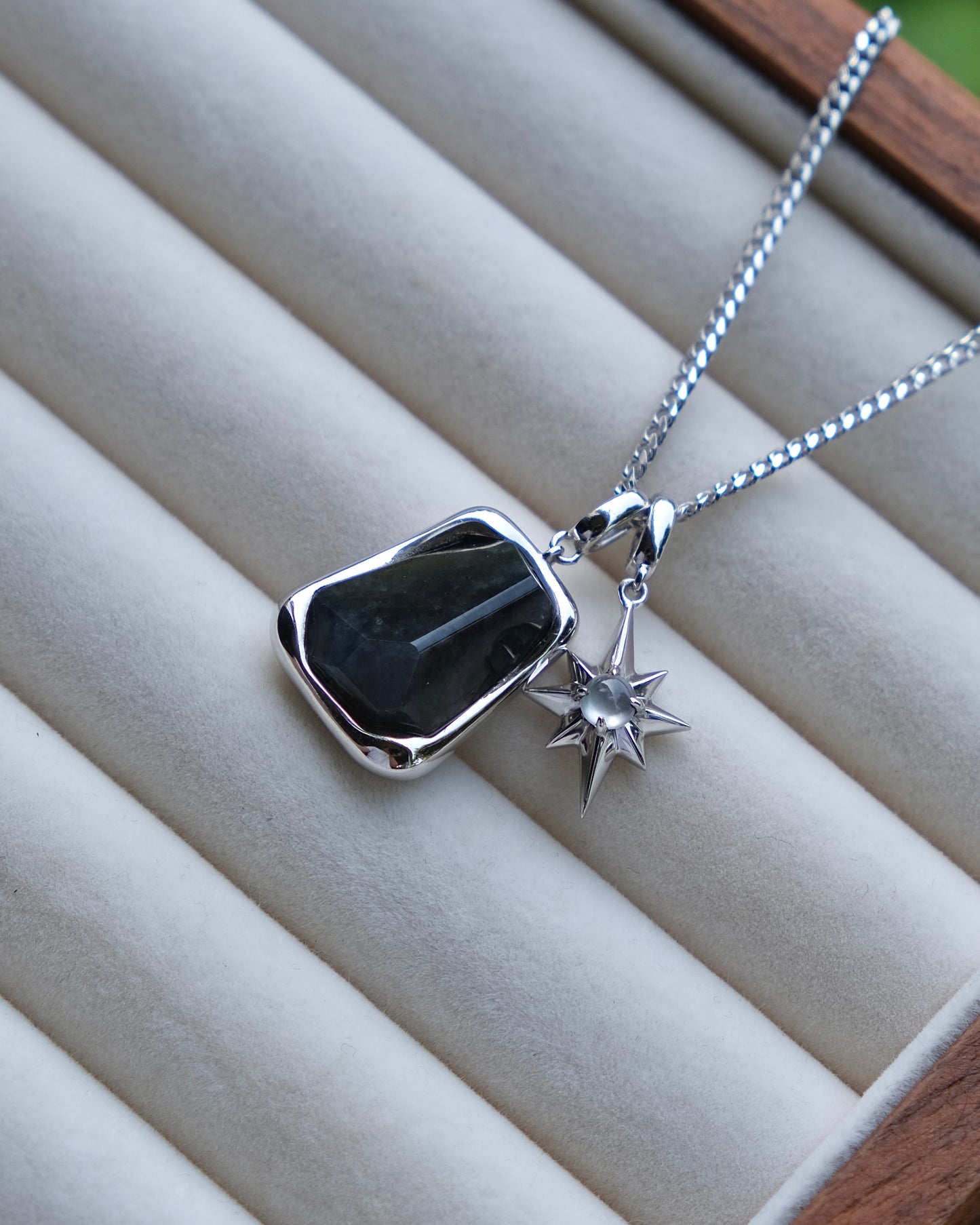 Nocturne Duo - Jade Pendant