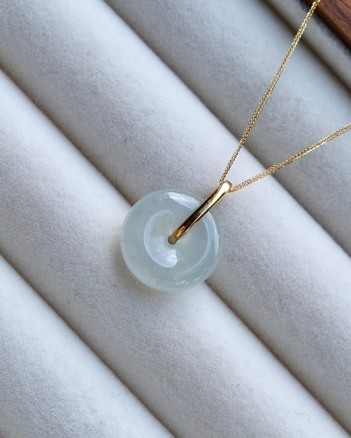 Aurelia White Jade Pi Pendant (18K Gold)