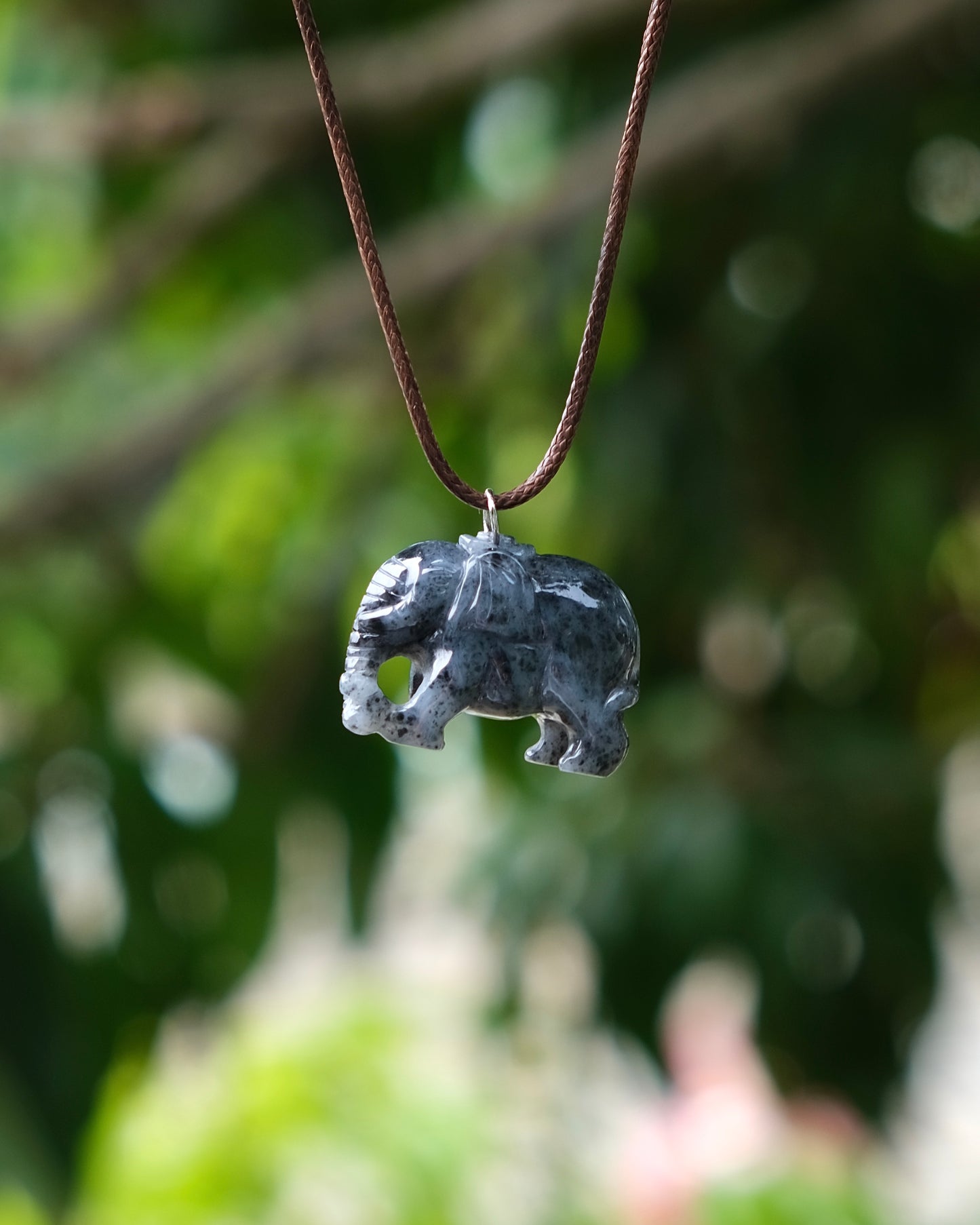 Xiang Yun - Jade Elephant Necklace