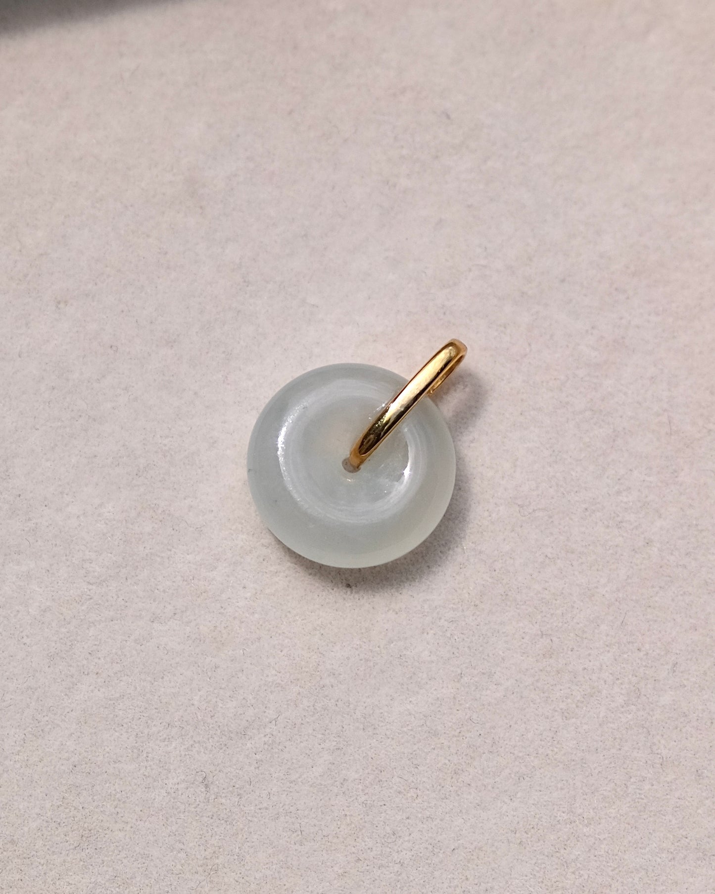 Aurelia White Jade Pi Pendant (18K Gold)