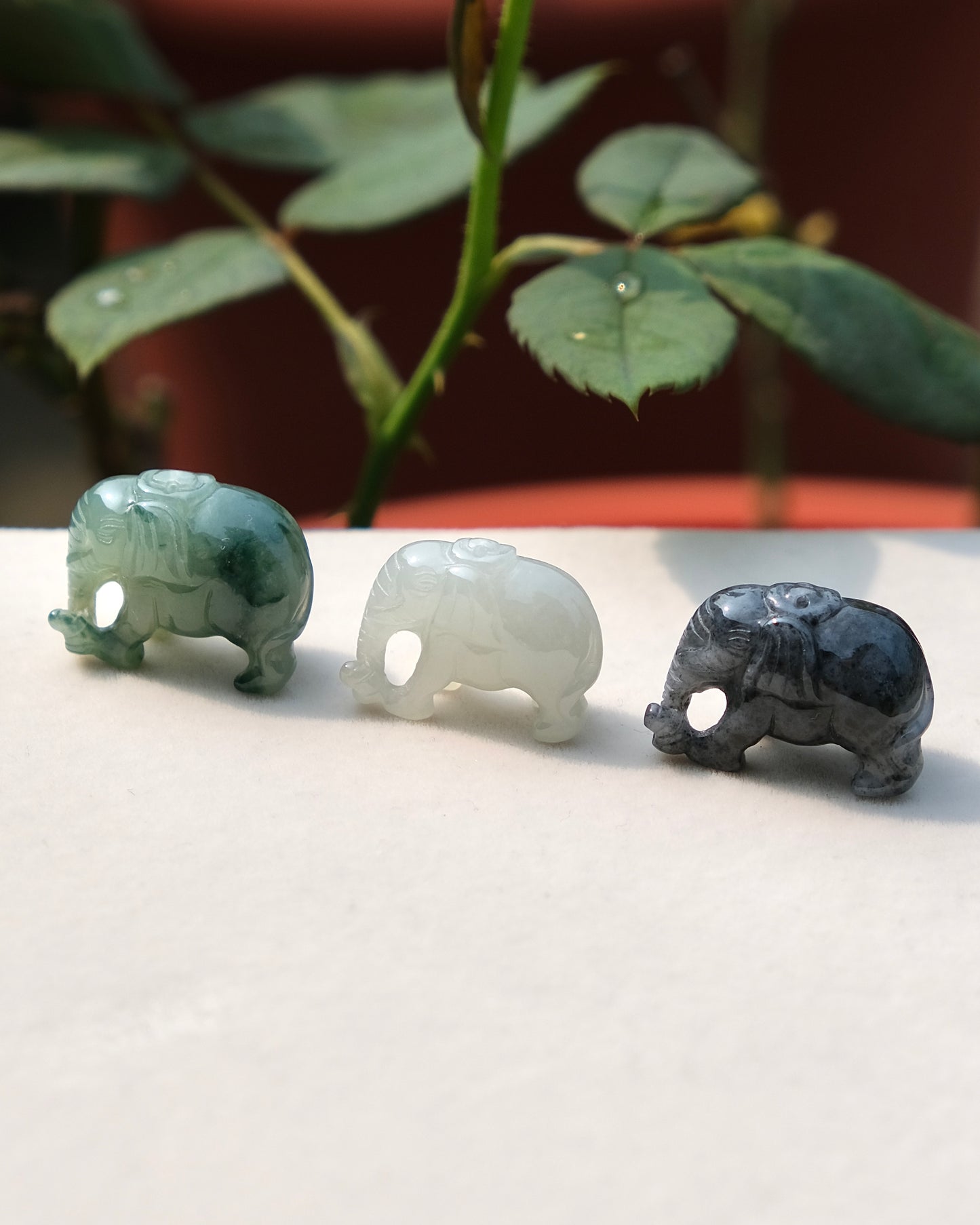 Xiang Yun - Jade Elephant Necklace