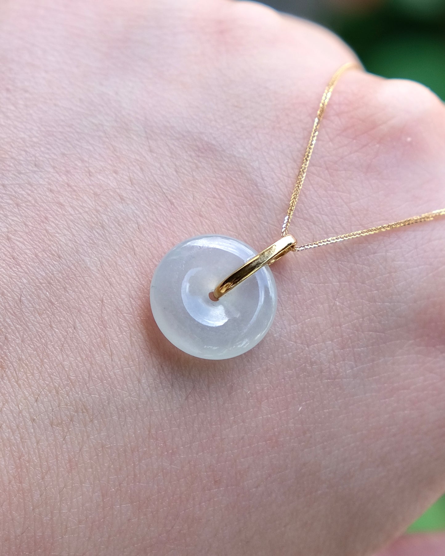 Aurelia White Jade Pi Pendant (18K Gold)
