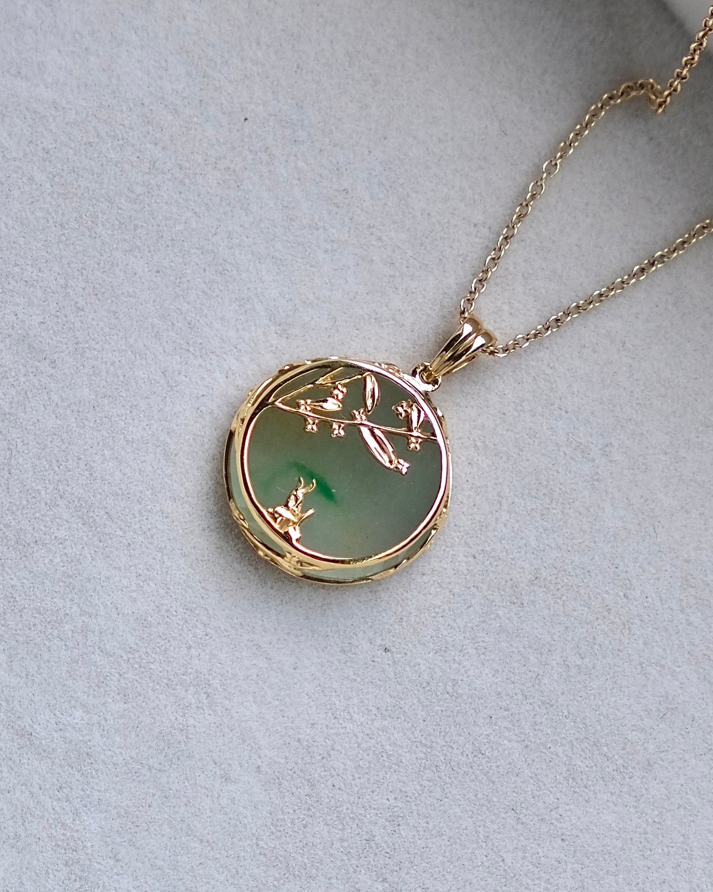 Osmanthus Reverie Jade Pendant