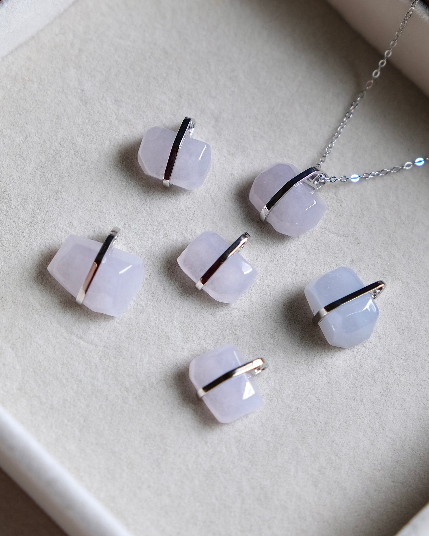 Soft Lavender Monolith Jade Necklace (S925 Silver)